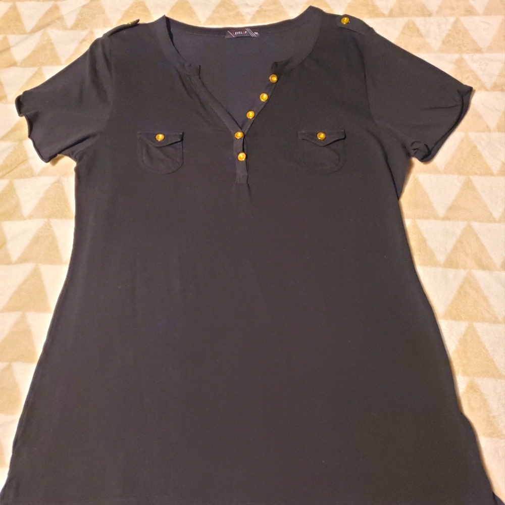 Vneck Black Shirt with Gold buttons, Size 3X, LevelUp brand